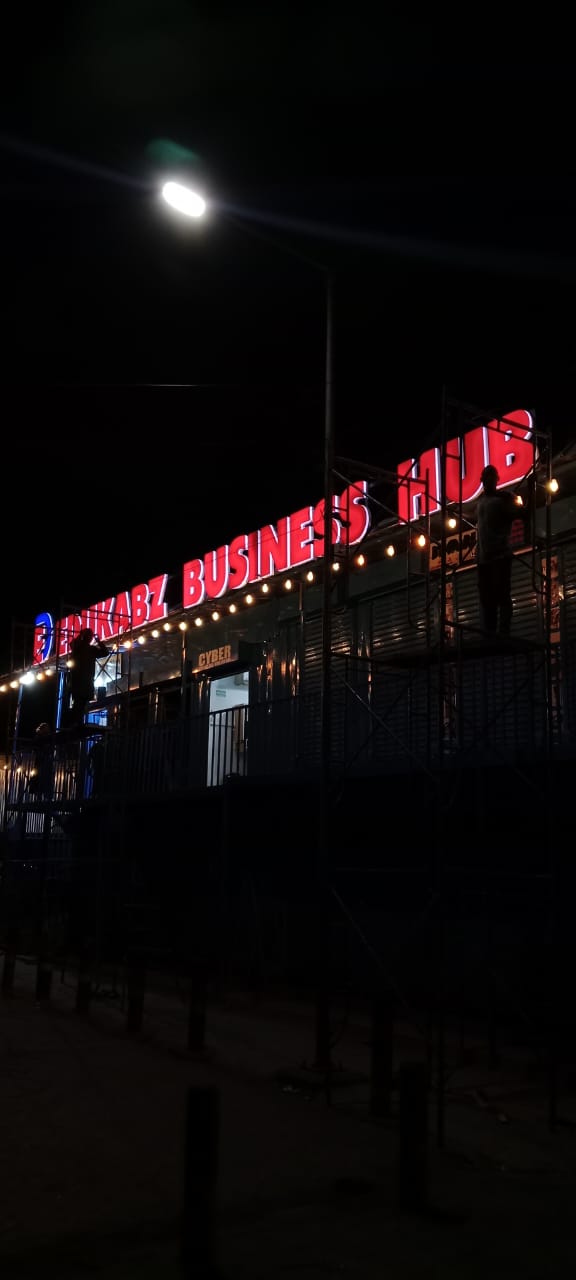 lyn - Escorts & call girls in Trm drive